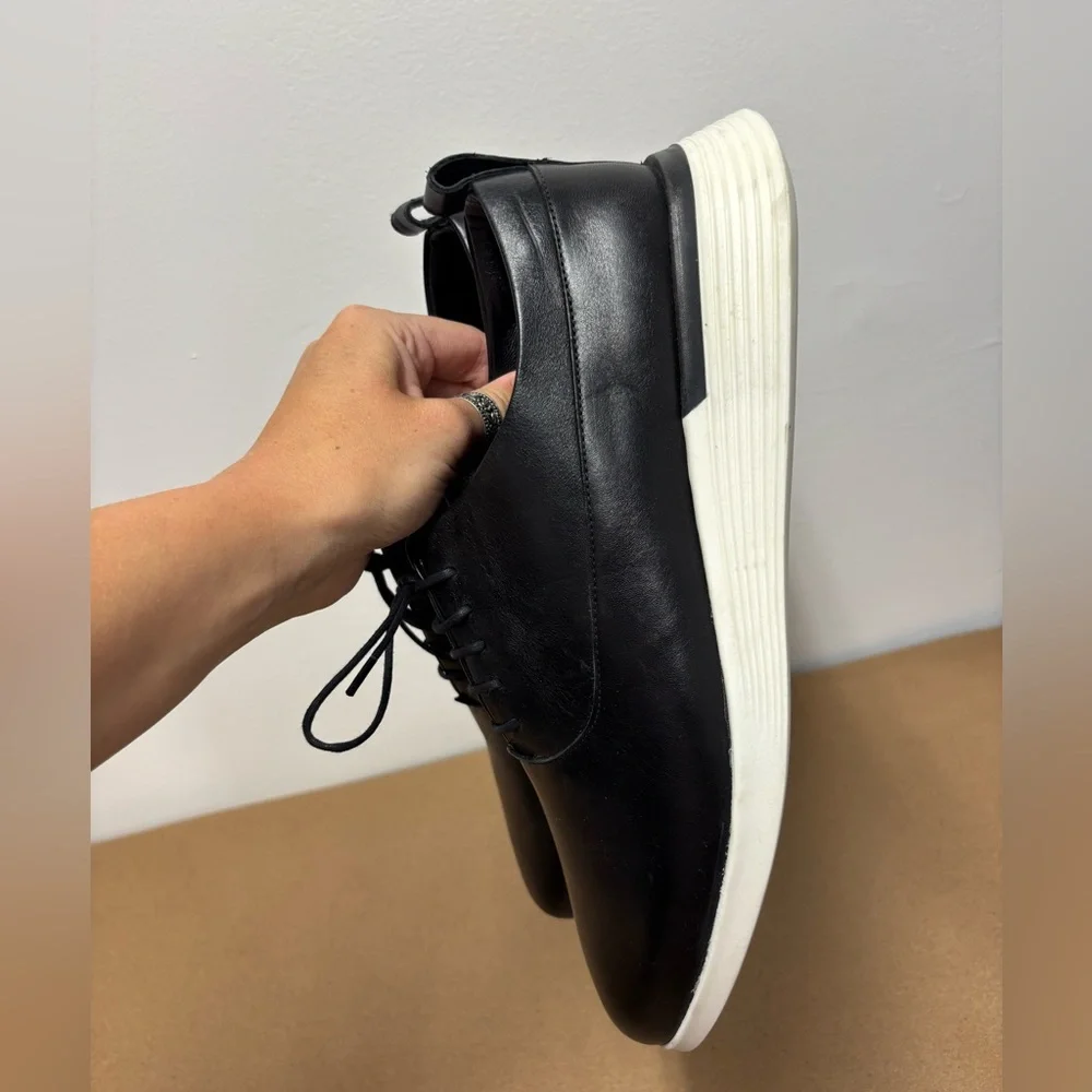 Men's Black Leather Lace-Up Sneakers - Minimal Dress Casual